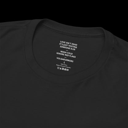 Looking for A Housewife - Tee